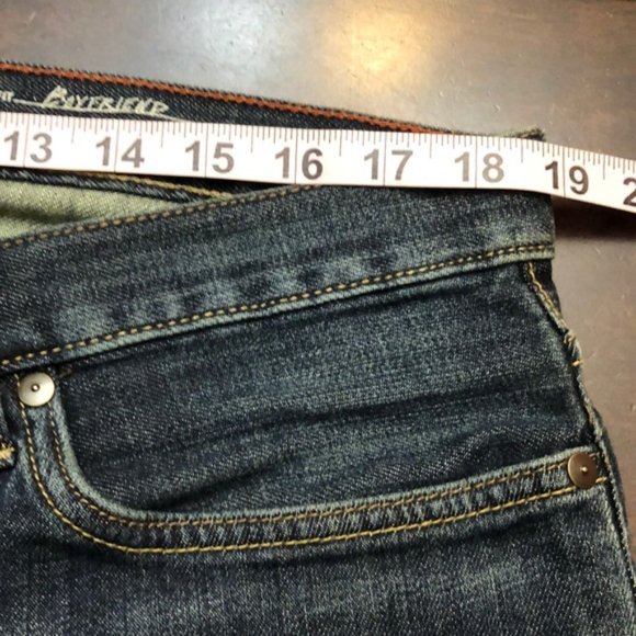 NWOT - Eddie Bauer Boyfriend Crop jeans - Picture 4 of 10
